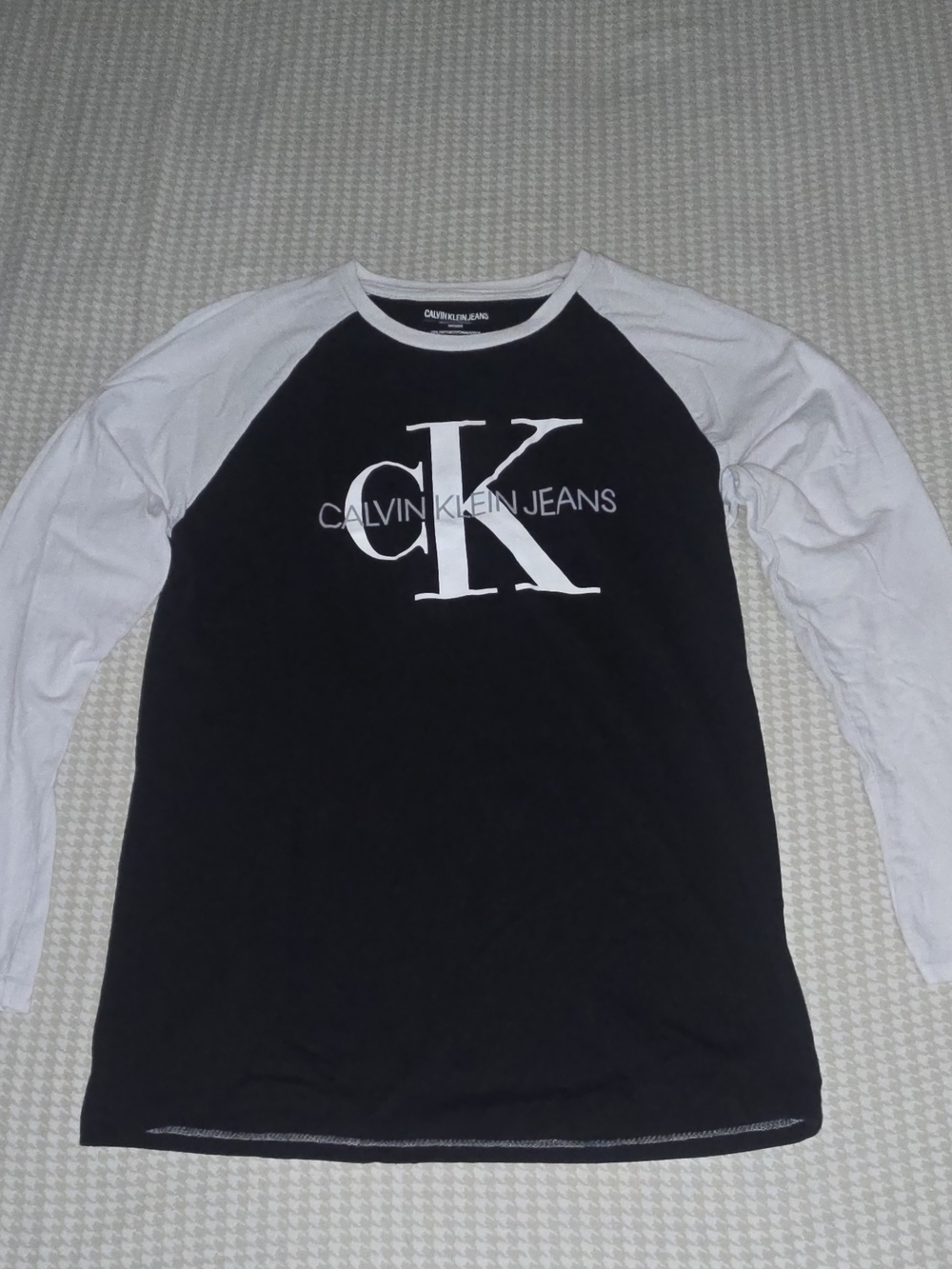 Calvin Klein Jeans Black Body White Raglan Long Sleeve Tee